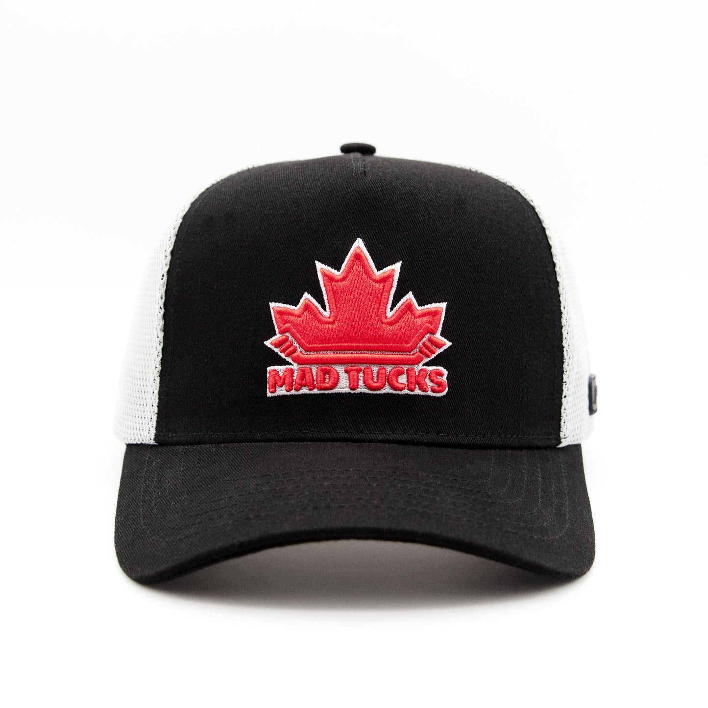MAD TUCKS Canada Bucket