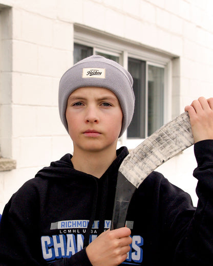 ELEVATED PERFORMANCE BEANIE - GRAY